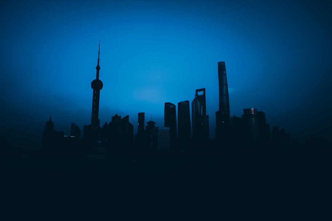 昆明青少年篮球培训课程体系与鹏程体育技术优势解析